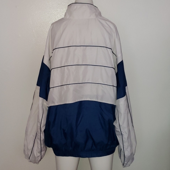 *Jacket - Picture 2 of 6